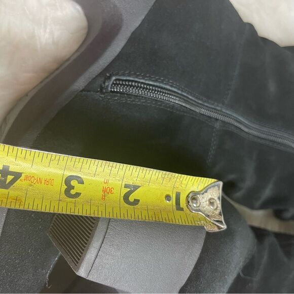 Cliffs by White Mountain Averie Black leather Suede knee high boots Size 9M. - Picture 9 of 13